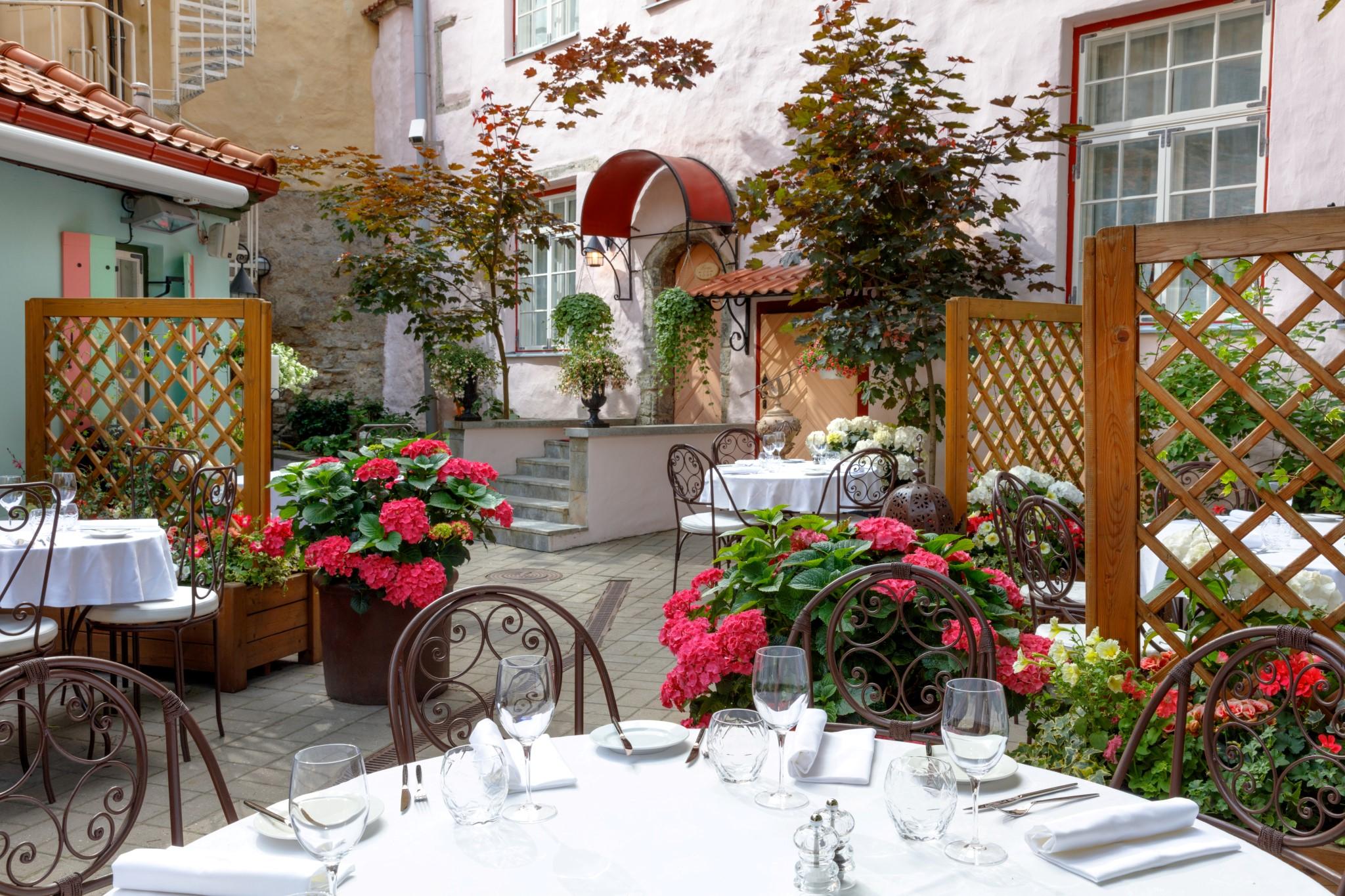 Hotel Schloessle - Small Luxury Of The World Tallinn