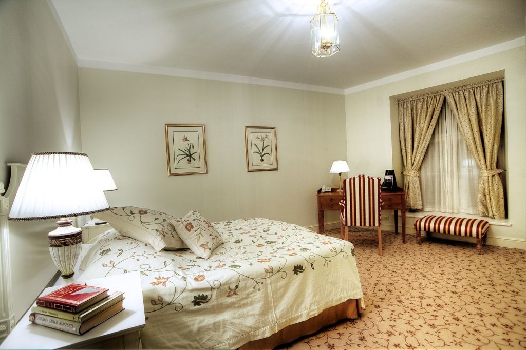 Schloessle - Small Luxury Of The World